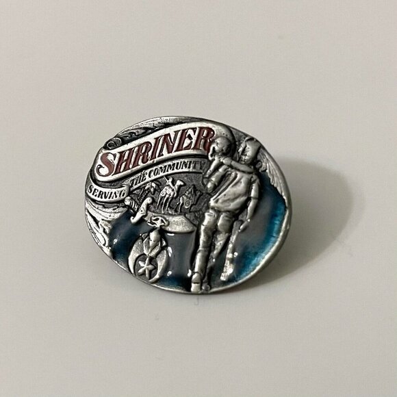 Vintage 1992 Siskiyou Shriner Serving the Community Pin - Picture 7 of 8